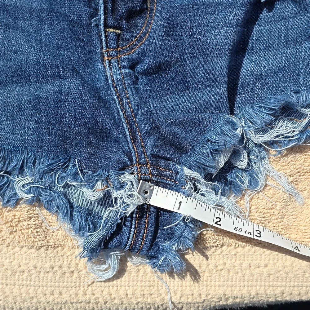 American Eagle Super High Rise Shortie - Picture 8 of 8